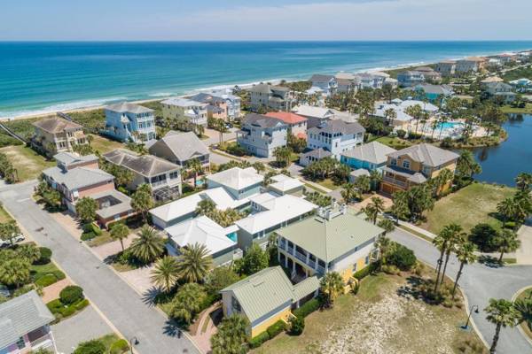 Ocean Way 4 Bedrooms Sleeps 8 Cinnamon Beach WiFi