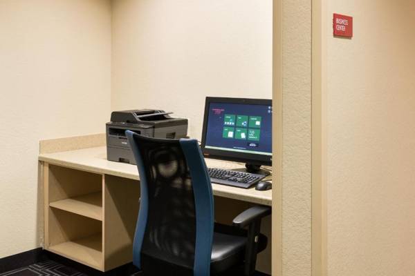 Workspace - TownePlace Suites by Marriott Panama City