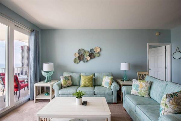 Laketown Wharf 810