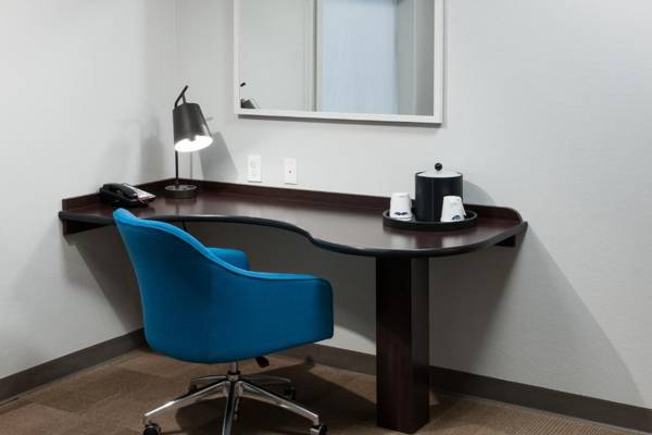 Workspace - Hampton Inn & Suites Panama City Beach-Pier Park Area