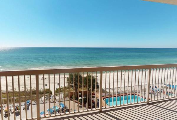 8th Floor Gulf View Beachfront Condominium