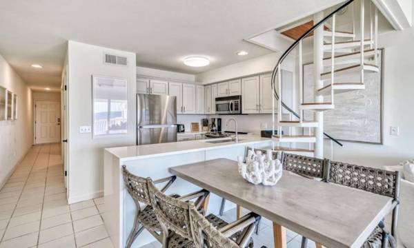 30A Mistral Condominiums by Panhandle Getaways