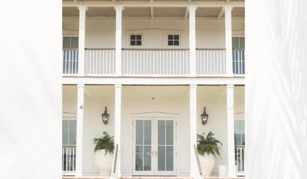 Oyster Bay Boutique Hotel