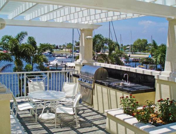 Secluded Caribbean-style Suite on Tampa Bay - 5 Nights - One Bedroom #1
