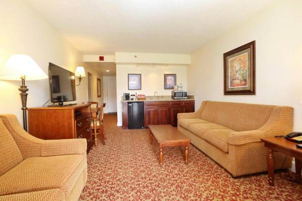 La Fiesta Ocean Inn & Suites