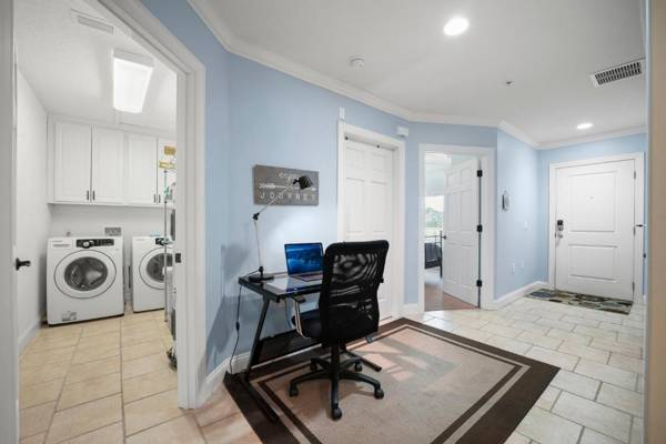 Workspace - Ocean Reef 305 3 Bedrooms Pool Access Sleeps 6