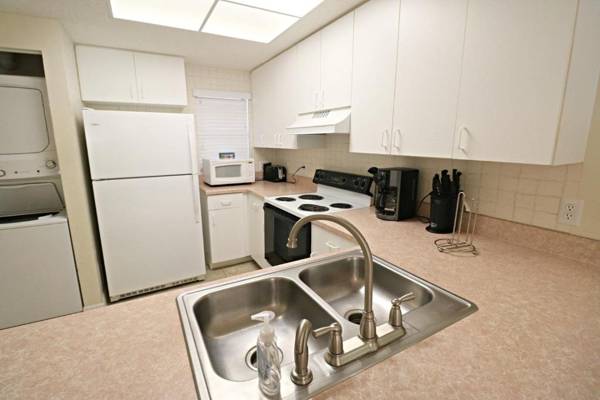 Ocean Village Club Q24