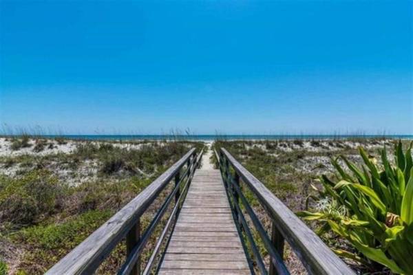 6B D St. Seis Palmas