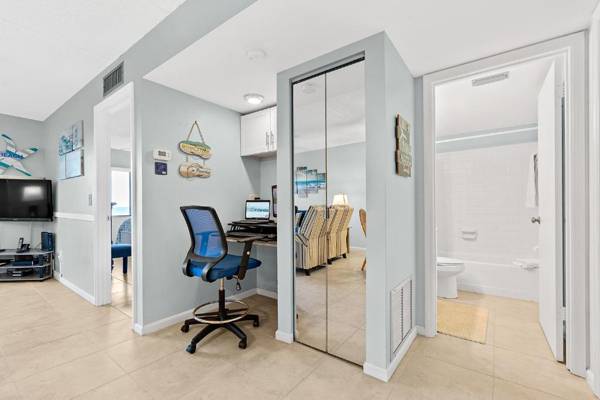 Workspace - Unit 8215 - Ocean & Racquet Resort