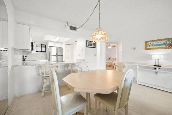 Ocean Village Club P32