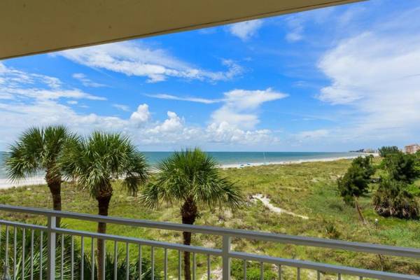 213 Madeira Norte Condo