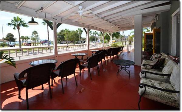 Sea Breeze Manor Inn