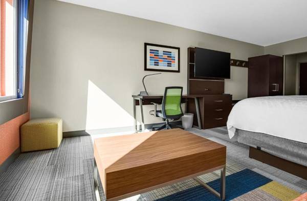 Holiday Inn Express & Suites Sanford - Lake Mary an IHG Hotel