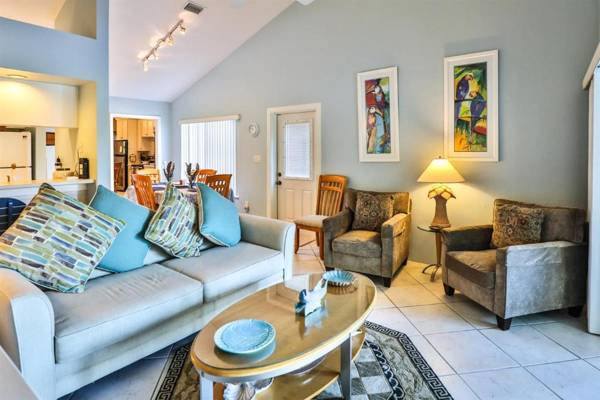 The Lakeside Beach Retreat