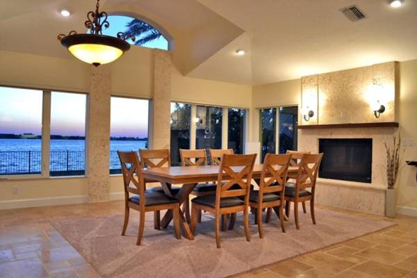 Sarasota - Dunmore 8730