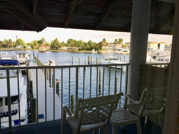 Pirate's Cove Resort and Marina - Stuart