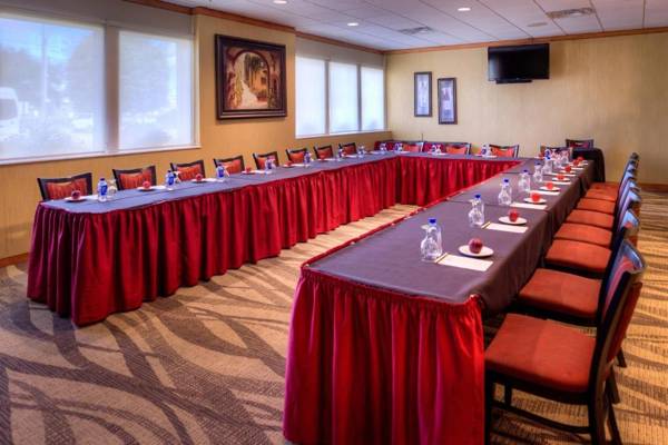 DoubleTree by Hilton Hotel Tampa Airport-Westshore