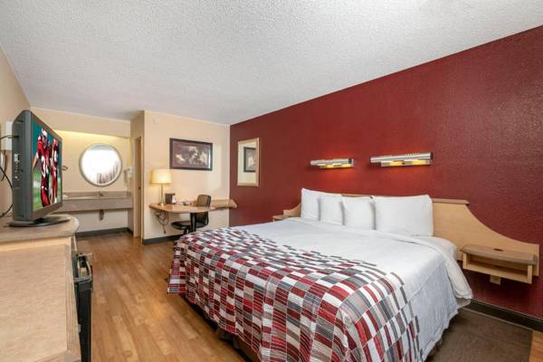 Red Roof Inn Tampa Fairgrounds - Casino