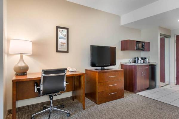 Workspace - Comfort Inn & Suites Tavares North