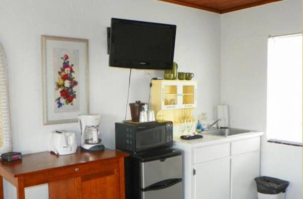 Island Breeze Inn - Venice