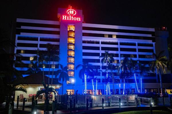 Hilton Palm Beach Airport