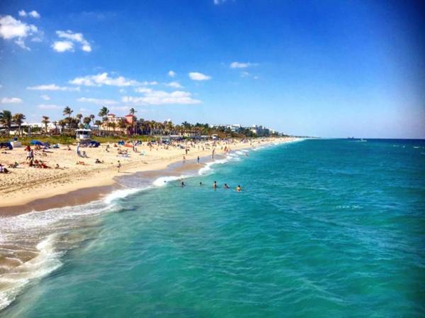 Buttercup - 3bd-3ba - Sleep 7 on Quiet Street