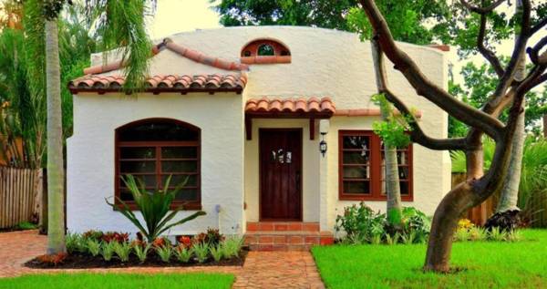 Casa Bronce - Renovated 2bd-1ba with Private Pool