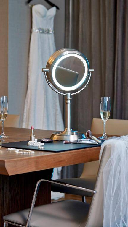 AC Hotel by Marriott Atlanta Buckhead at Phipps Plaza