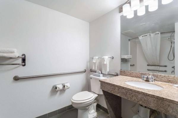 Quality Inn & Suites Augusta I-20