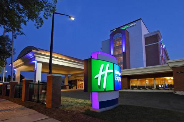 Holiday Inn Express Augusta Downtown an IHG Hotel