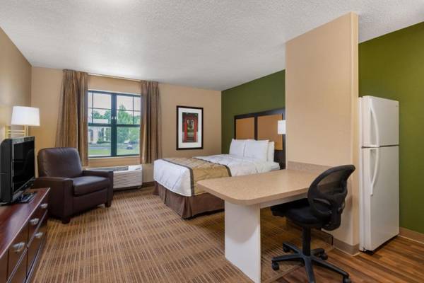 Workspace - Extended Stay America Suites - Columbus - Bradley Park