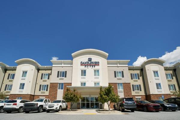 Candlewood Suites Columbus-Northeast an IHG Hotel