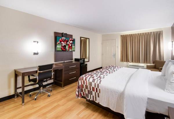 Red Roof Inn & Suites Commerce - Athens