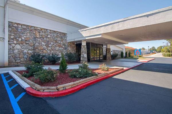 Motel 6-Decatur GA