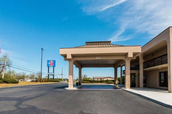 Motel 6 Dublin Ga