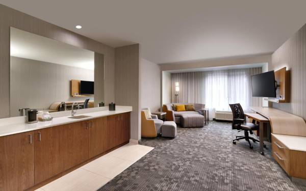 Courtyard by Marriott Atlanta Duluth Downtown