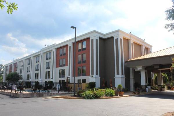 Holiday Inn Express Forsyth an IHG Hotel