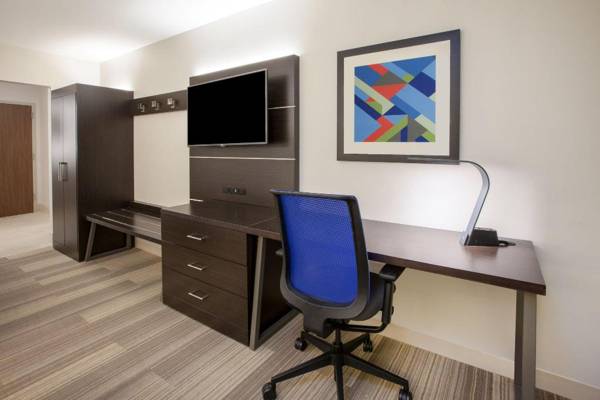 Workspace - Holiday Inn Express and Suites Griffin