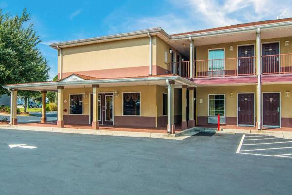 Americas Best Value Inn - Mableton