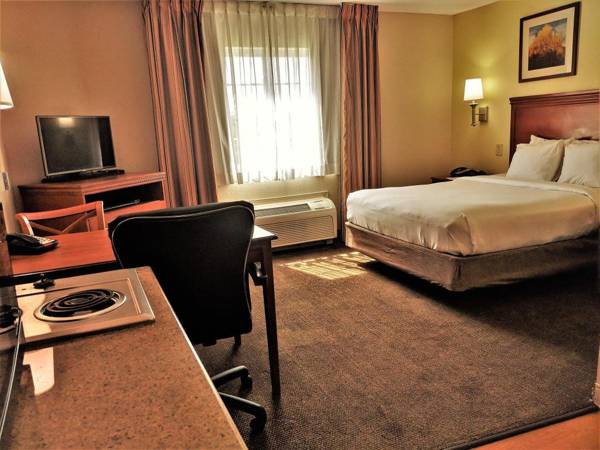 Candlewood Suites Macon an IHG Hotel