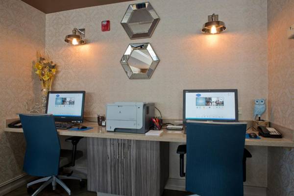 Workspace - Hampton Inn Milledgeville