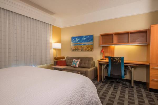 Workspace - TownePlace Suites by Marriott Newnan