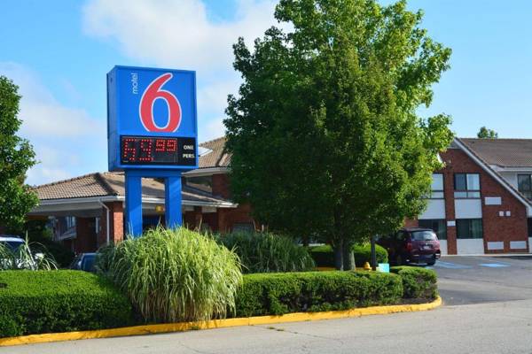 Motel 6-Newport RI