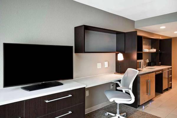 Workspace - Home2 Suites by Hilton Atlanta Norcross