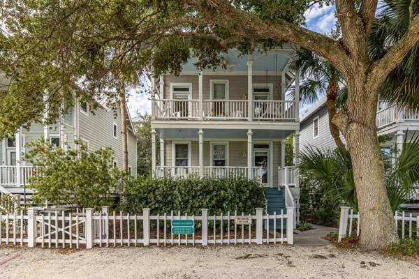 Meridian Cottage at Coast Cottages