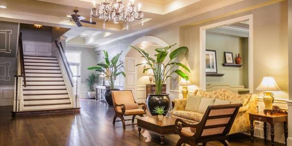 Hampton Inn & Suites Savannah Historic District