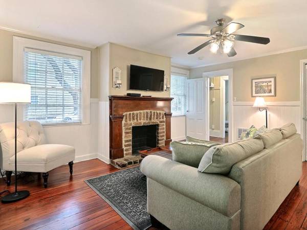 Forsyth Park Avenue Haven