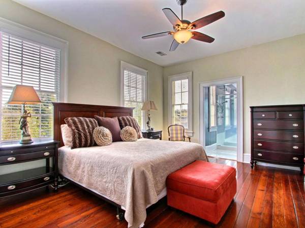 Forsyth Park West Estate