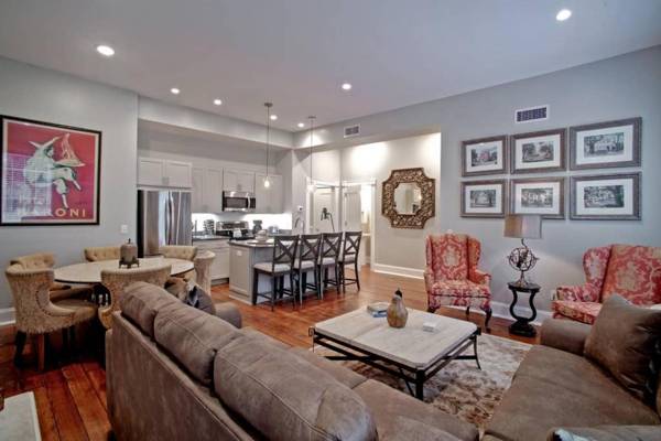 Sophisticated Historic Remodeled 9 bedroom Home