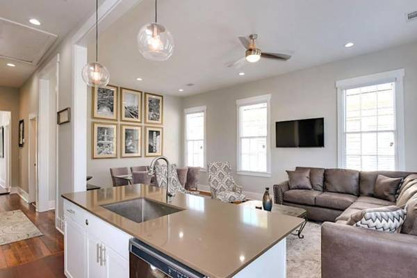 111 Waldburg street Beautifully Renovated Historic 5 bedroom 5 bath